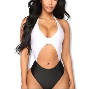 (NWT) Fashion Nova | Two Tone Halter Monokini - Size Small